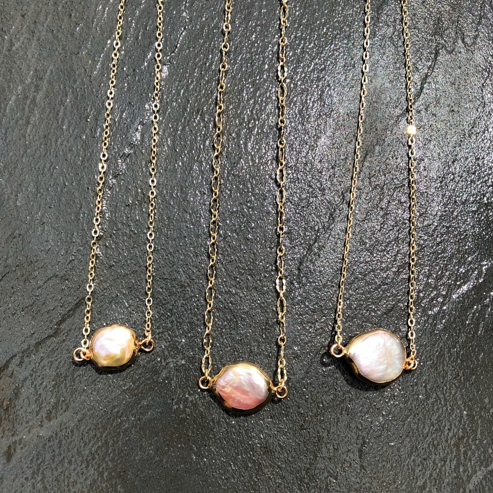 Baroque 18K dainty white pearl necklace